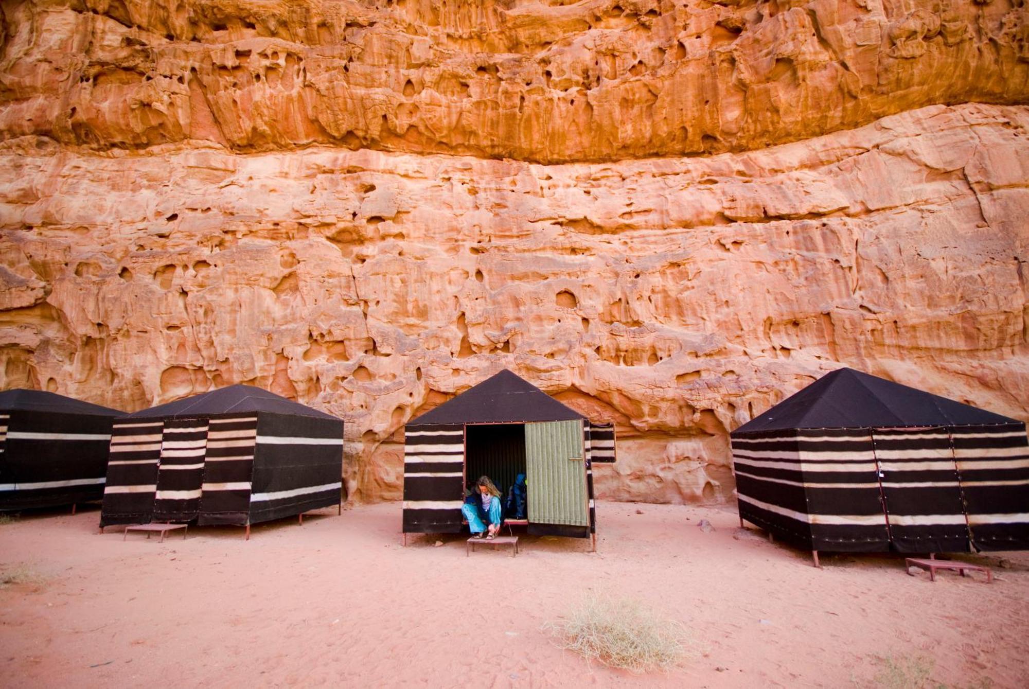 Wadi Rum Fire Camp Exteriör bild