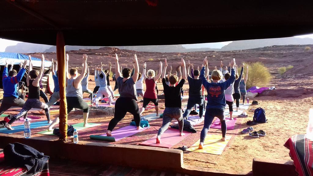Wadi Rum Fire Camp Exteriör bild